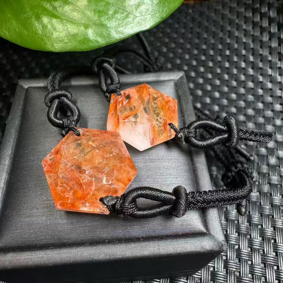 Handmade Hexagram Crystal Bracelet - Adjustable Elastic String with Natural Stones for Protection & Energy (Choose Your Crystal: Amethyst, Labradorite, Rose Quartz, Fire Quartz, Smoky Quartz, Clear Quartz)