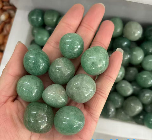 Jade-like 15-20mm Natural Green Strawberry Quartz Tumbled Stones - 1kg  Growth Crystals for Abundance & Energy Grids