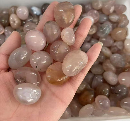 Gentle 15-20mm Natural Pink Chalcedony Tumbled Stones - 1kg Bulk Love & Calm Crystals (Soft Peach Gemstones for Heart Healing)
