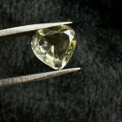 Golden Libyan Desert Glass Cabochon – 10mm Faceted Loose Gemstone for Ring Pendant Jewelry Making (Natural Meteorite Glass