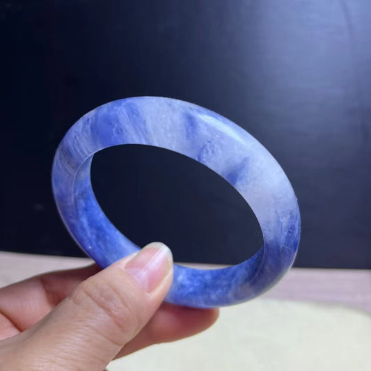 Natural Blue Kyanite Crystal Bracelet - Sky-White Icy Kyanite - 57.5mm Inner Diameter